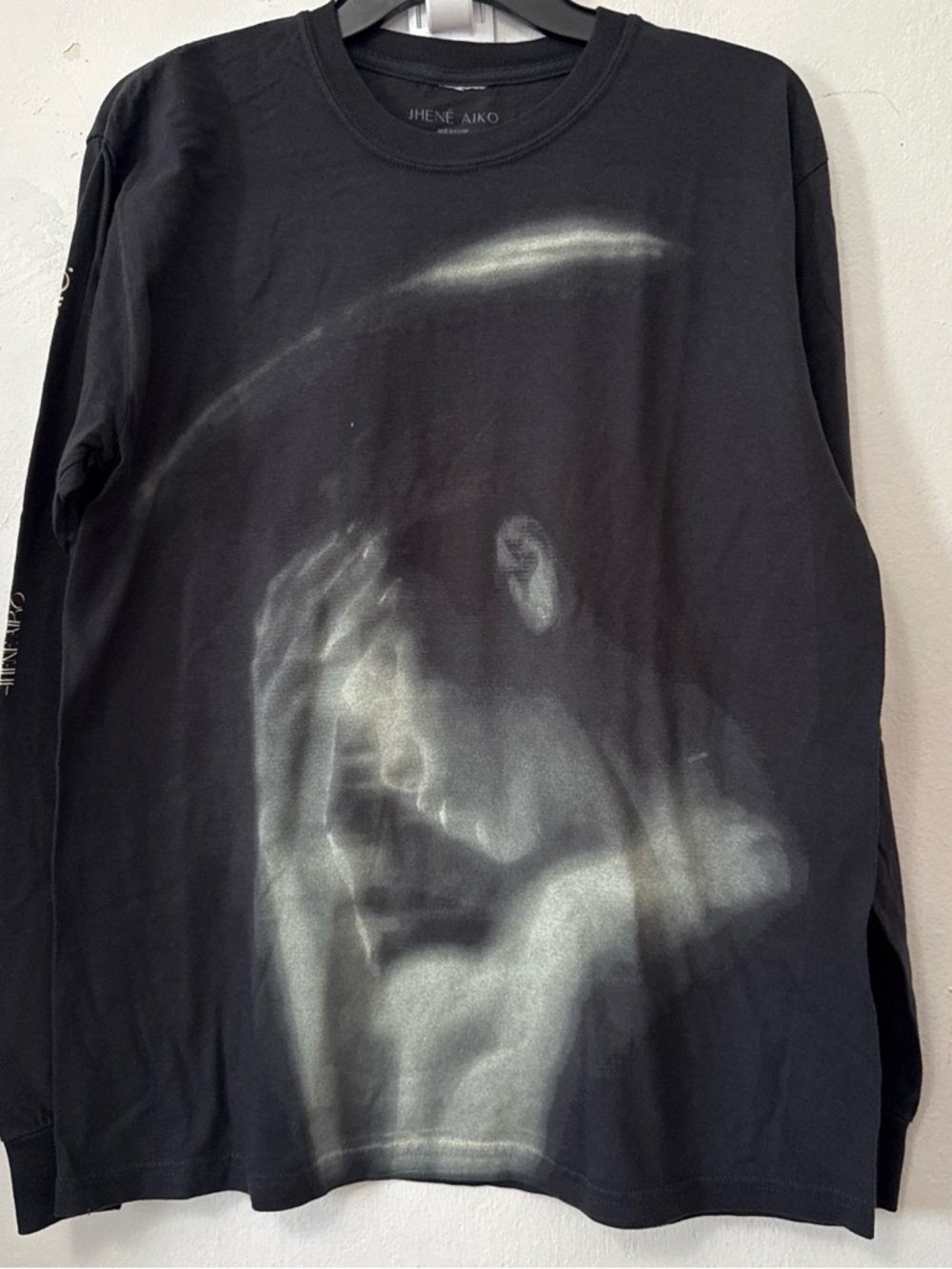 Black Jhene Aiko Black And White Long Sleeve Graphic Tee M graphictee black NWOT